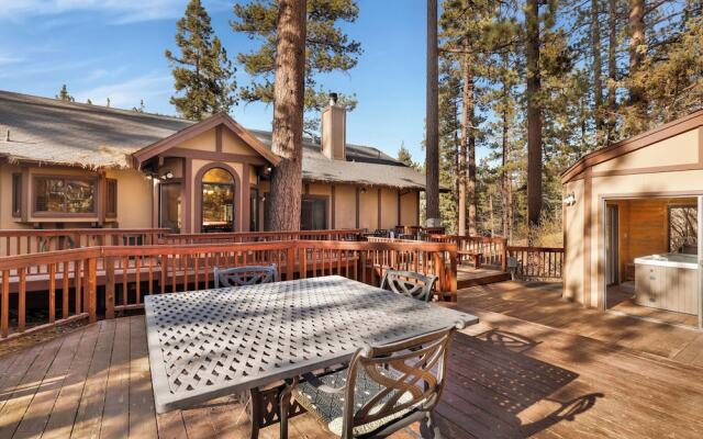 Four Happy Bears Estate #1277