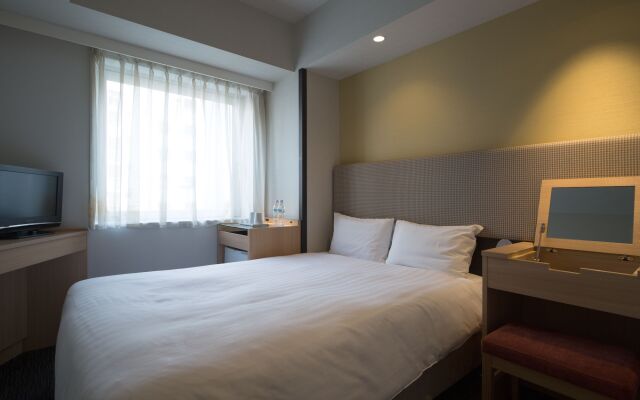 E Hotel Higashi Shinjuku