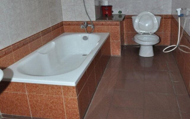 An An Hotel