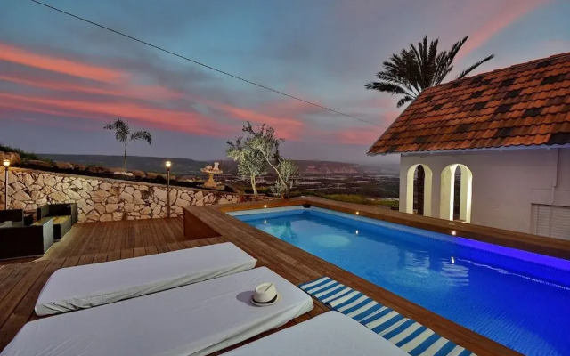Vitoria House