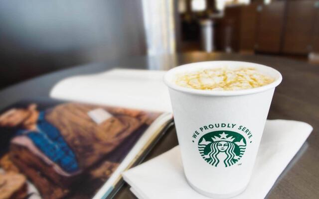 Courtyard by Marriott Lenox Berkshires