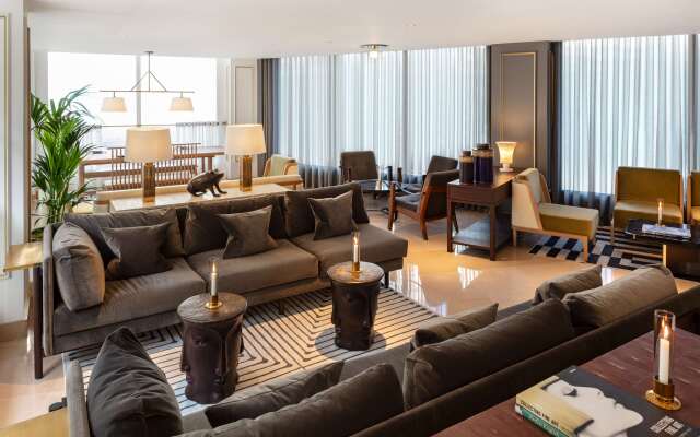 Отель Radisson Blu, London Bond Street