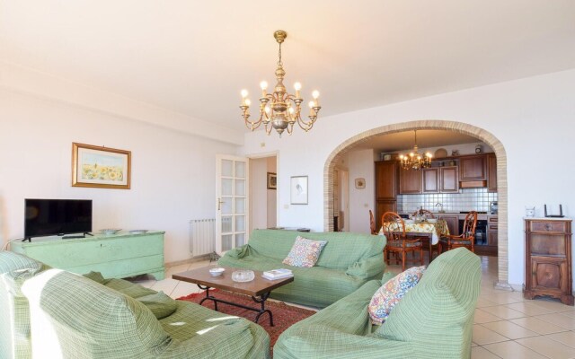 Stunning Apartment in Giardini Naxos With Wifi and 2 Bedrooms