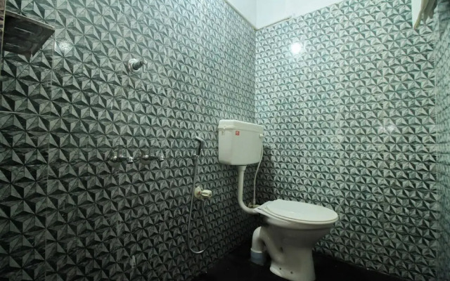 OYO 28470 Chaliyar Inn