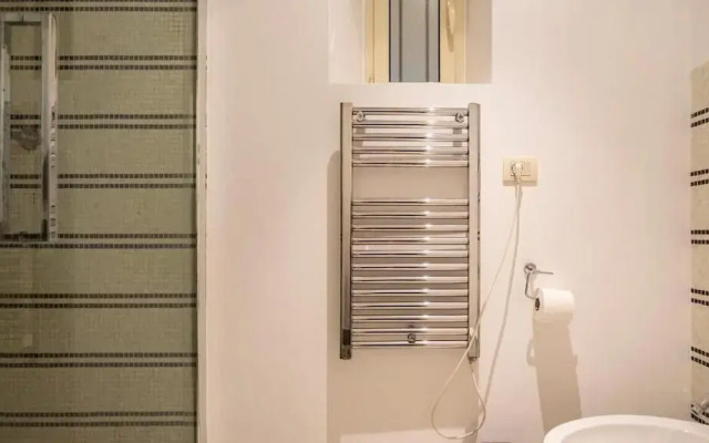 Campo De' Fiori Pinky House