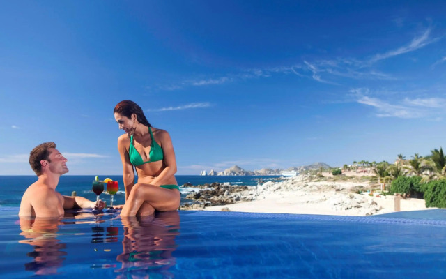Hacienda Encantada Resort & Residences