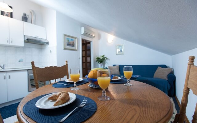 Cozy Stay Apartments
