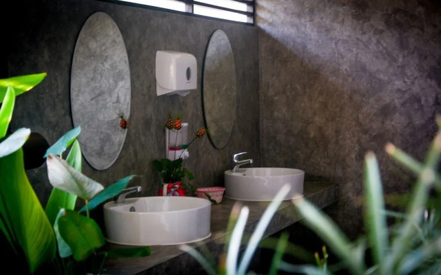 Phu Chom Mork Resort