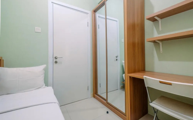 Trendy Connecting Mall 2BR Green Pramuka Apartment