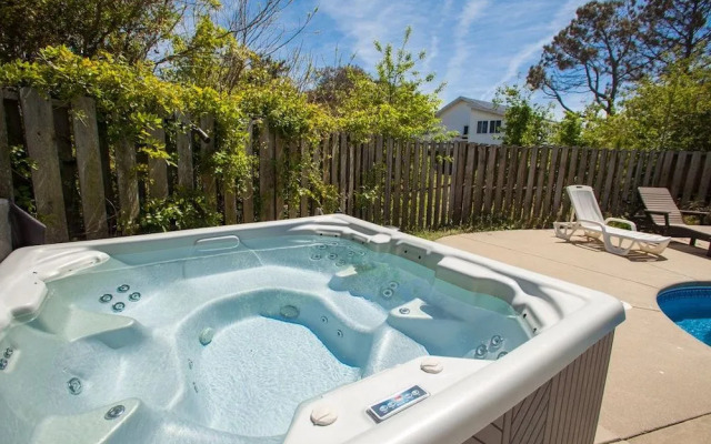 Straight To The Beach by RedAwning