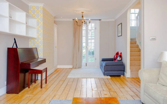 Large Luxury Townhouse in the Centre of Greenwich