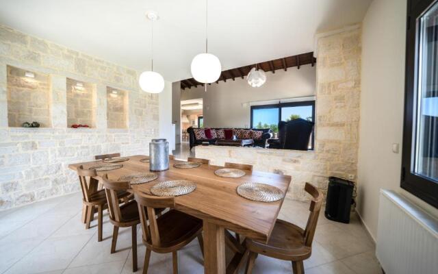 Villa Florentina ✩ Private Pool ✩ BBQ ✩ 7 Guests