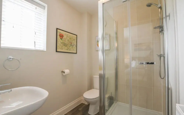 Number 51, Halesworth