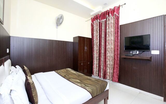 OYO 6939 Hotel Aashiana