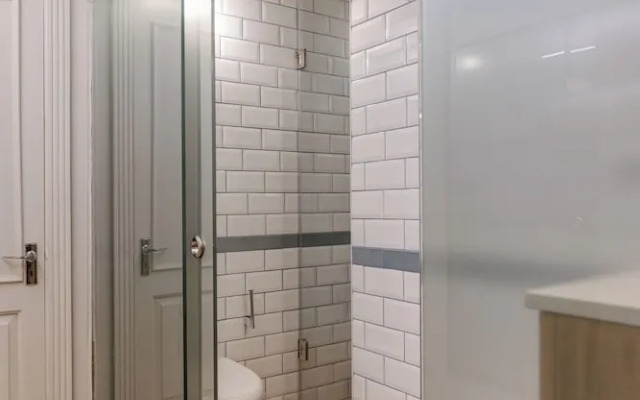 Luxury&Designer 2BR Apartment