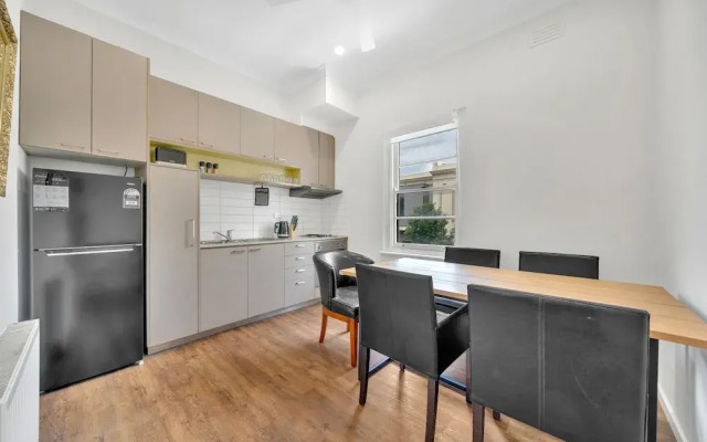 113 Hoddle