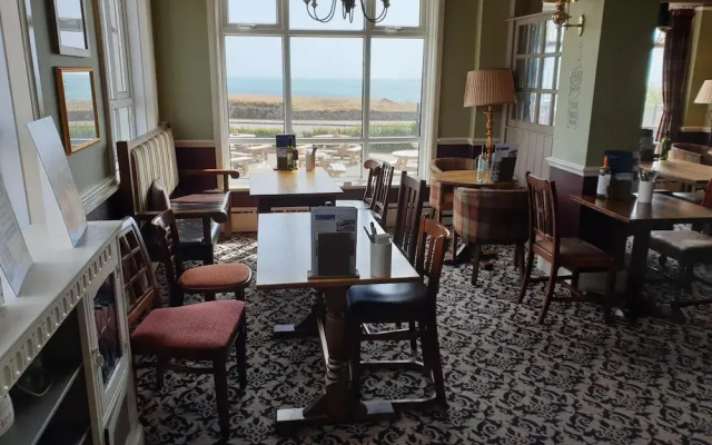 Commodore Hotel Bournemouth by Greene King Inns