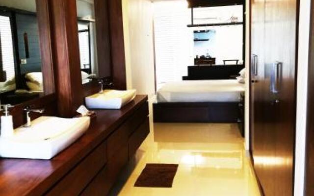 Oak Residencies
