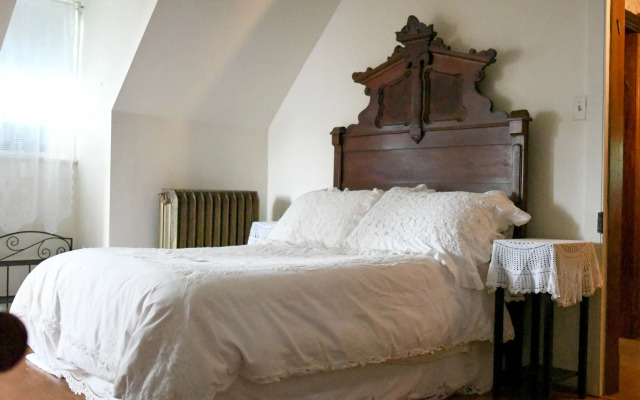 Gillis Grier Bed & Breakfast