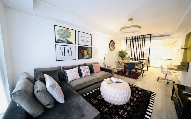 One Perfect Stay Goldcrest B