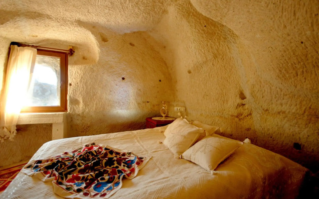 Arif Cave Hotel