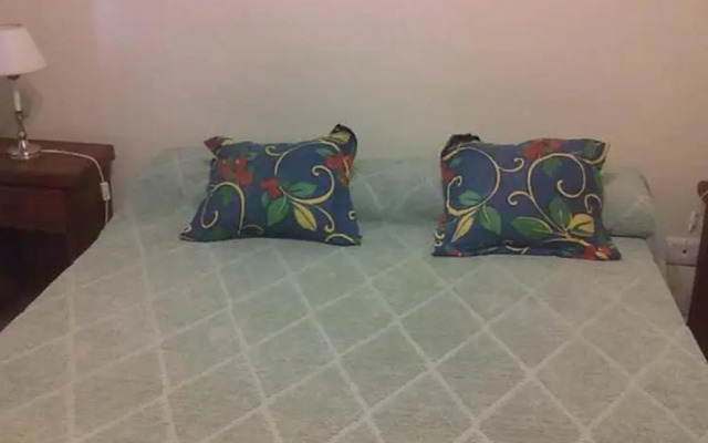 Marta Vallarino - Departamento Temporario