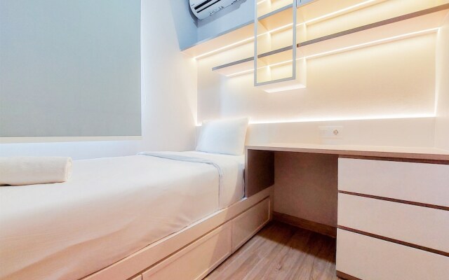 Spacious And Homey 3Br At Sky House Bsd Apartment