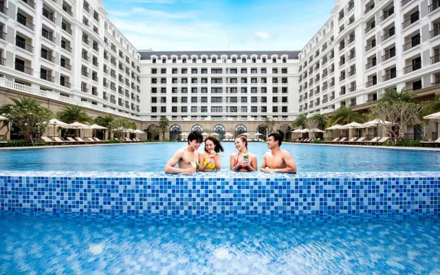 Vinholidays Fiesta Phu Quoc