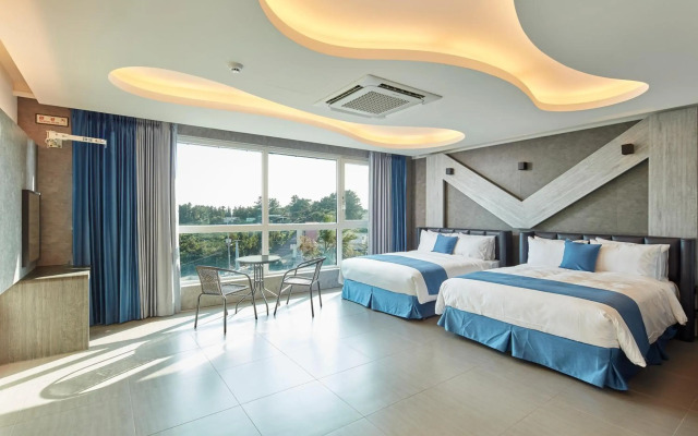 From H Elren Hotel Jeju Seogwipo