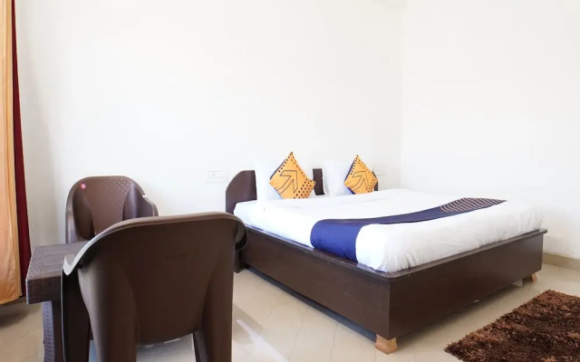 SPOT ON 62471 Hotel Hari Niwas