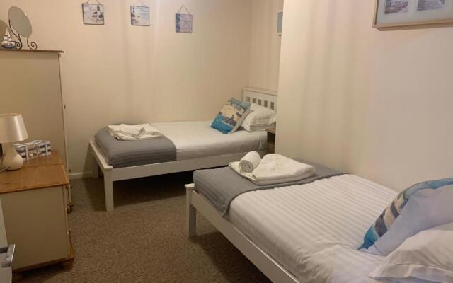 Seawards 2 bedroomed Seafront Filey