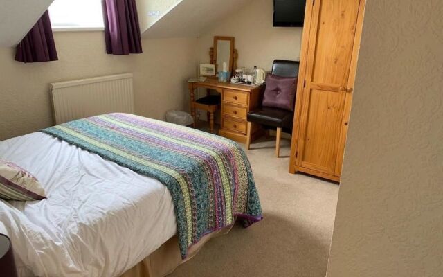 Kingsway GuestHouse
