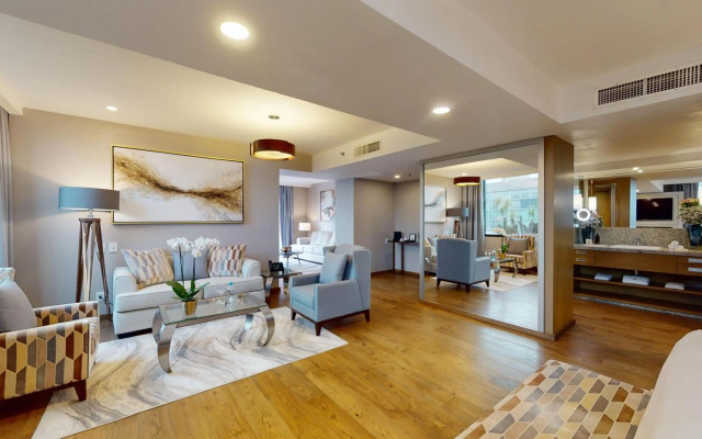 Marquis Sky Suites