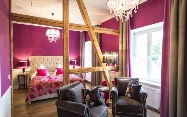 Schloss mit Park Kaarz