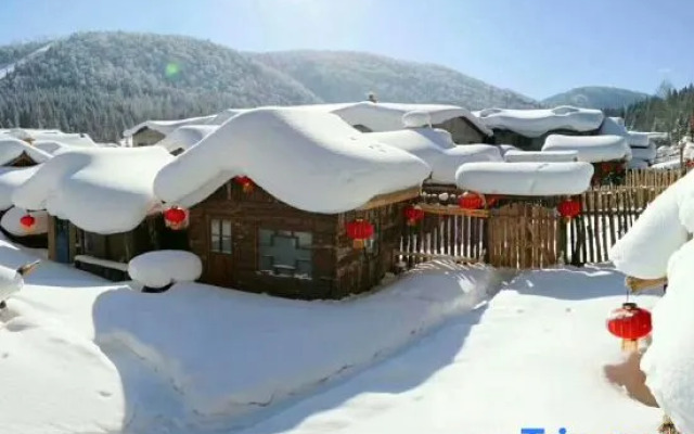 Xuexiang Erlanghe Liuzhengfang Family Hotel