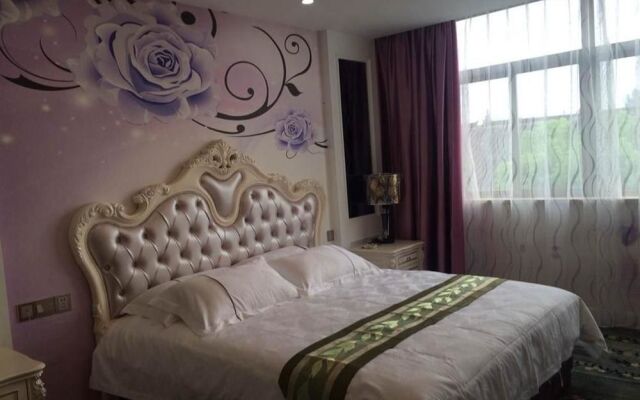 Shanghai Happy Hotel