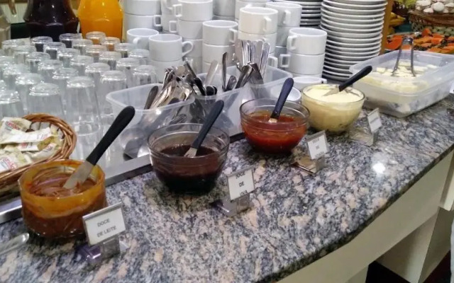 Hotel Gravataí Center