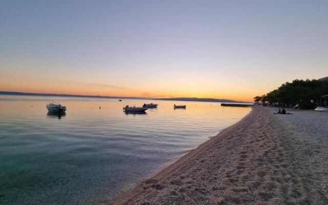 Sea view apt Bratuš Makarska rivijera