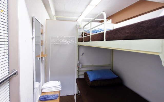OMOTENASHI Hostel Miyajima – Guest Rooms – Hatsukaichi