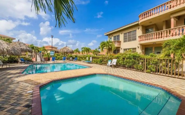 3BR Town Home in Gated Community Palm Beach