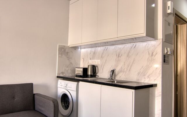 Phaedrus Living Seaside Luxury Flat Athina 118