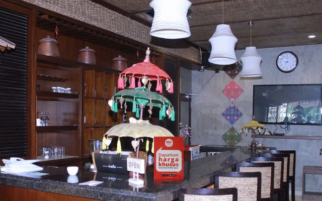 RedDoorz near Exit Toll Kota Satelit 2