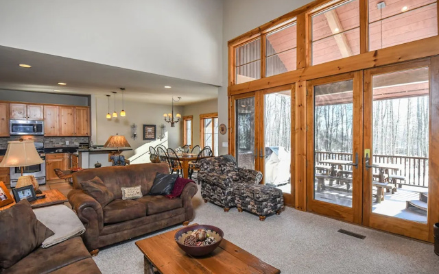 Baraboo Lodge 4 Bedroom Townhome