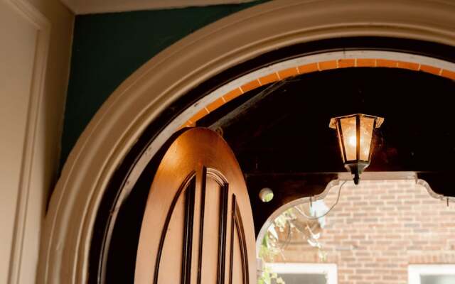 Gatton Manor Hotel and Golf Club