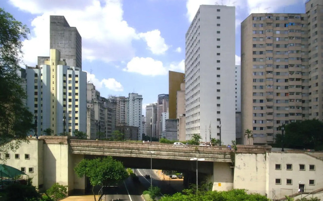 Apartamento 101 Consolaçao Centro