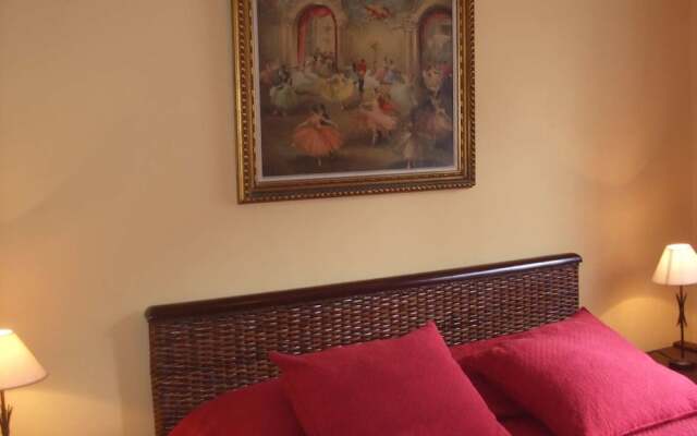 102918 - Villa in Colares