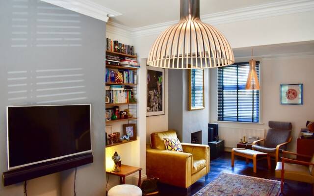 2 Bedroom House in Hove