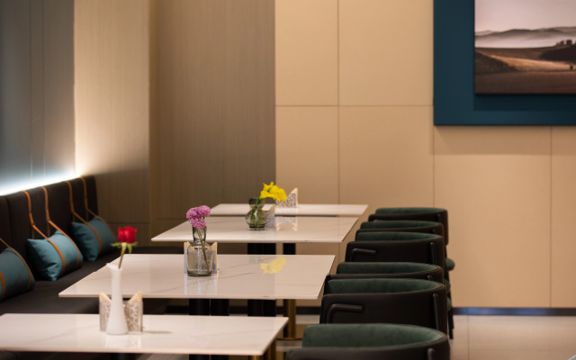 Atour Hotel Orchid Rd Jincheng Development Zone