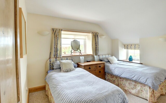 Holiday Home Acton