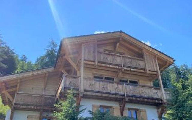 Chalet la Trinité 4 Vallées — hotel in Hérémence